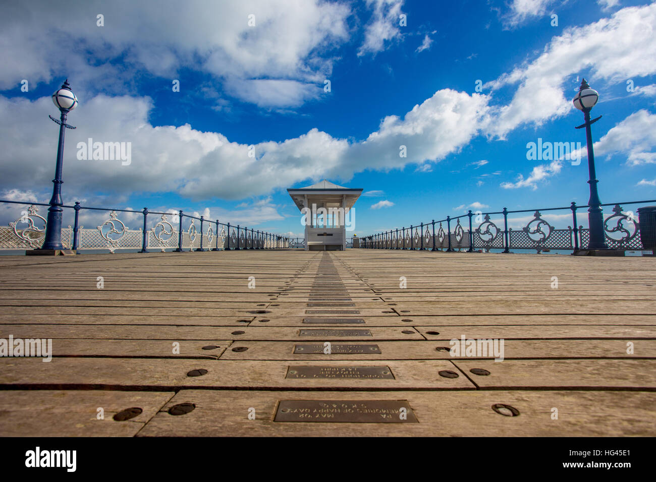 Swanage Pier in Dorset im Sommer, Landschaft Stockfoto