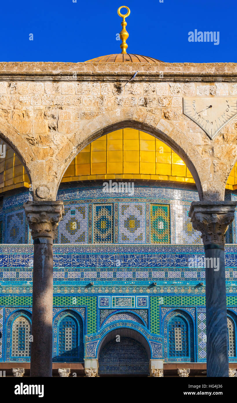 Kuppel des Rock Arch islamische Moschee Tempel Mount Jerusalem Israel.  691 Baujahr einer der heiligsten Orte im Islam wo Prophet Mohamed bestieg Stockfoto