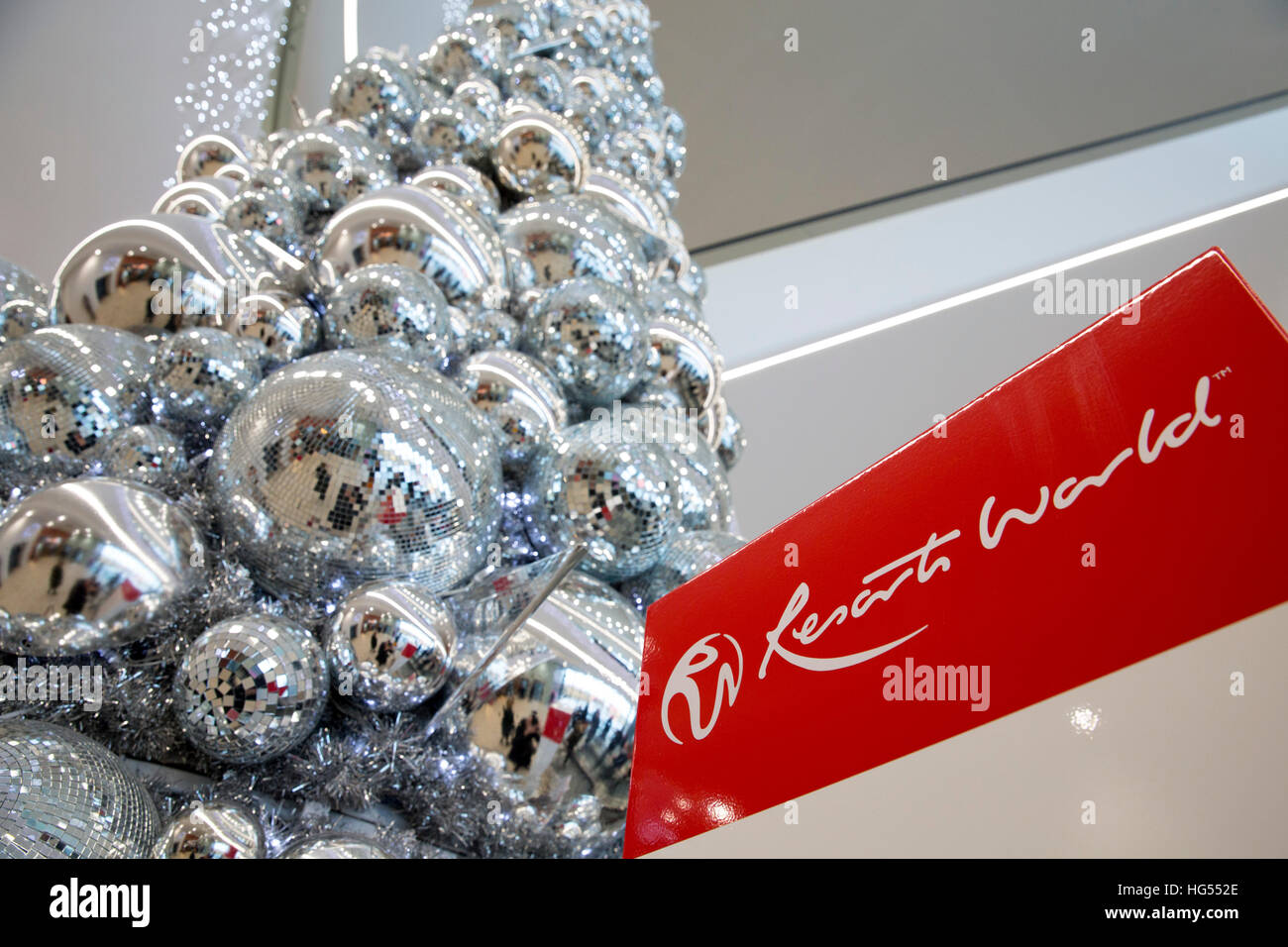 Das Genting Resorts World Centre, NEC, abgebildet mit Weihnachtsschmuck der Woche vor Weihnachten Stockfoto