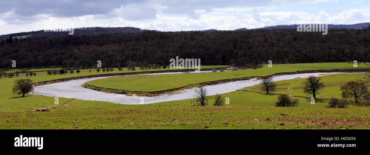OX Bow schlängeln sich in den Fluss Severn nahe Buildwas Dorf, Grafschaft Shropshire, England, UK Stockfoto