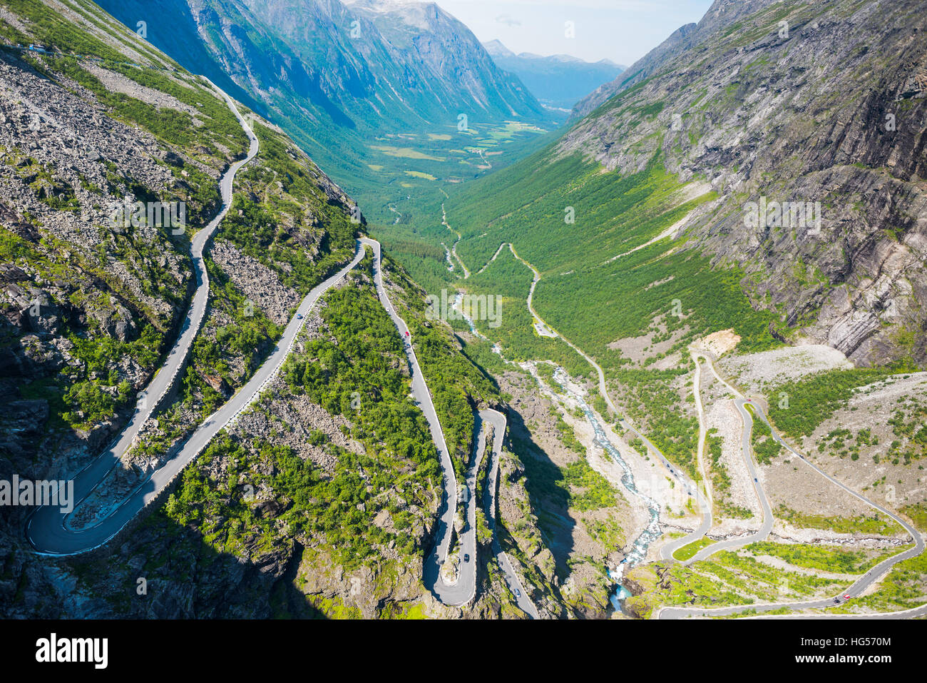 Trollstigen in der Nähe von Andalsnes, Norwegen, Skandinavien, Europa. Stockfoto