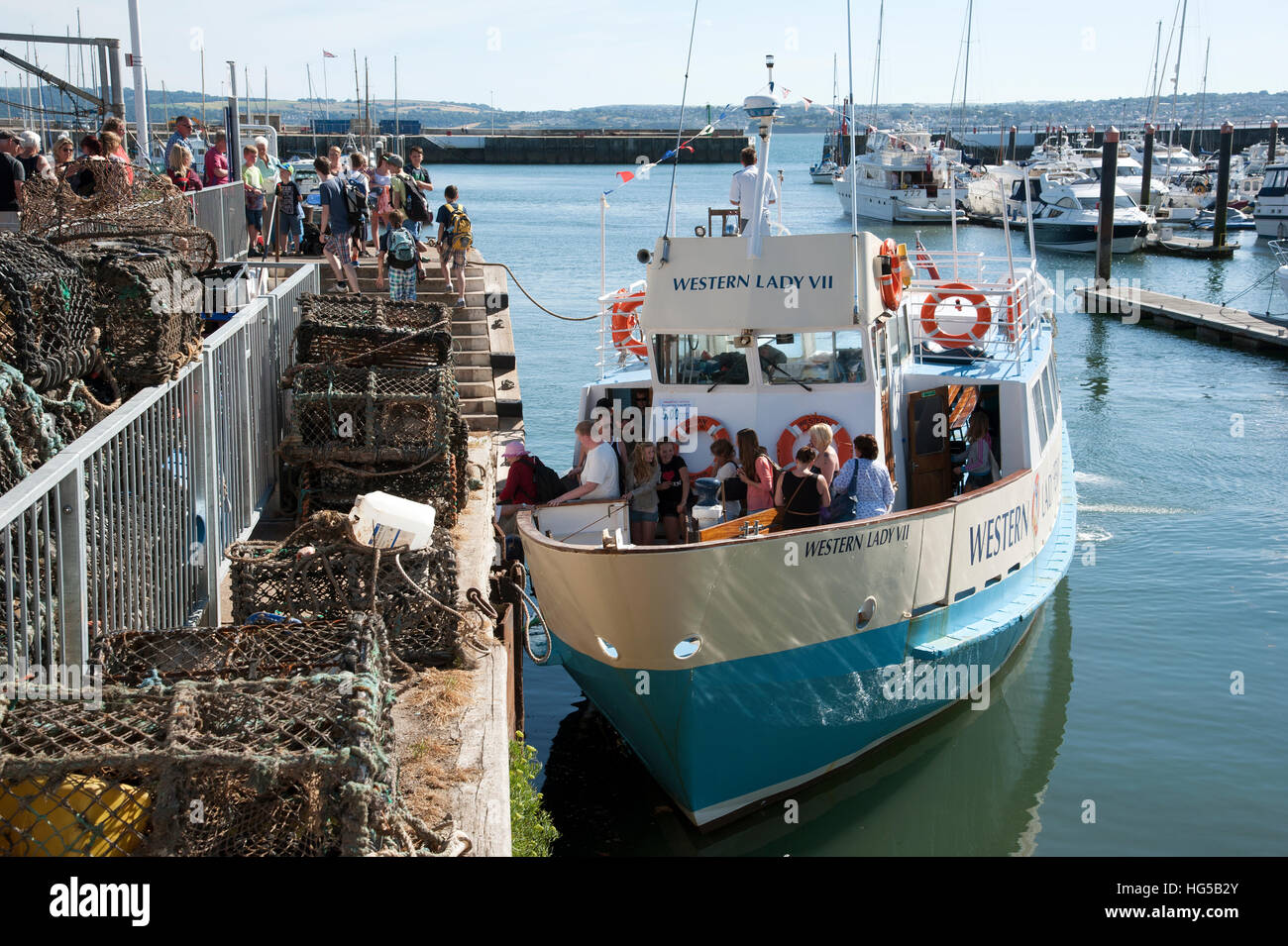 Die Passagierfähre Western Lady III betreibt in der Sommersaison zwischen Küstenstädte von Brixham und Torquay Devon UK Stockfoto