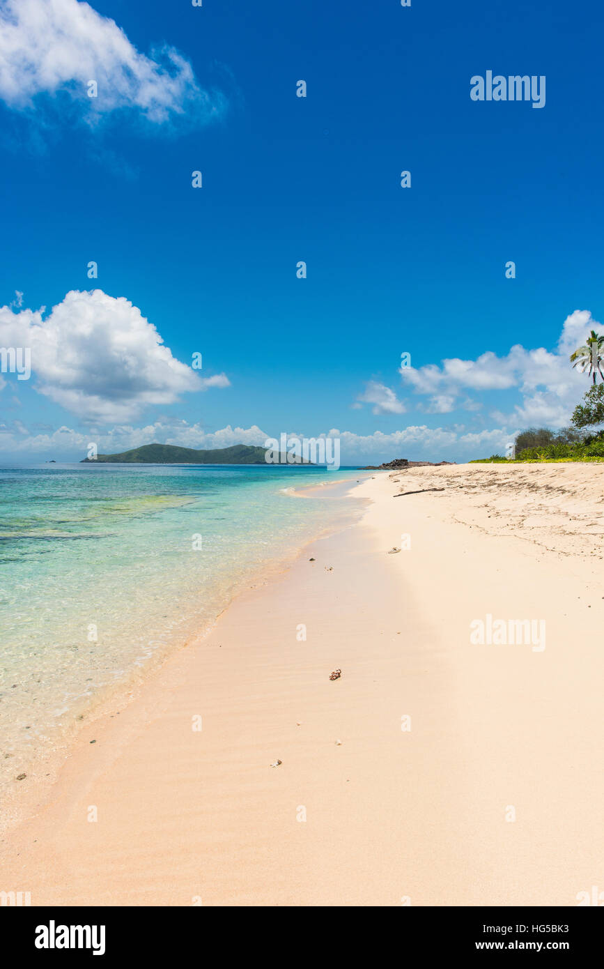 Schönen weißen Sandstrand auf Monuriki (Cast Away Insel), Mamanuca Inseln, Fidschi-Inseln, Süd-Pazifik Stockfoto