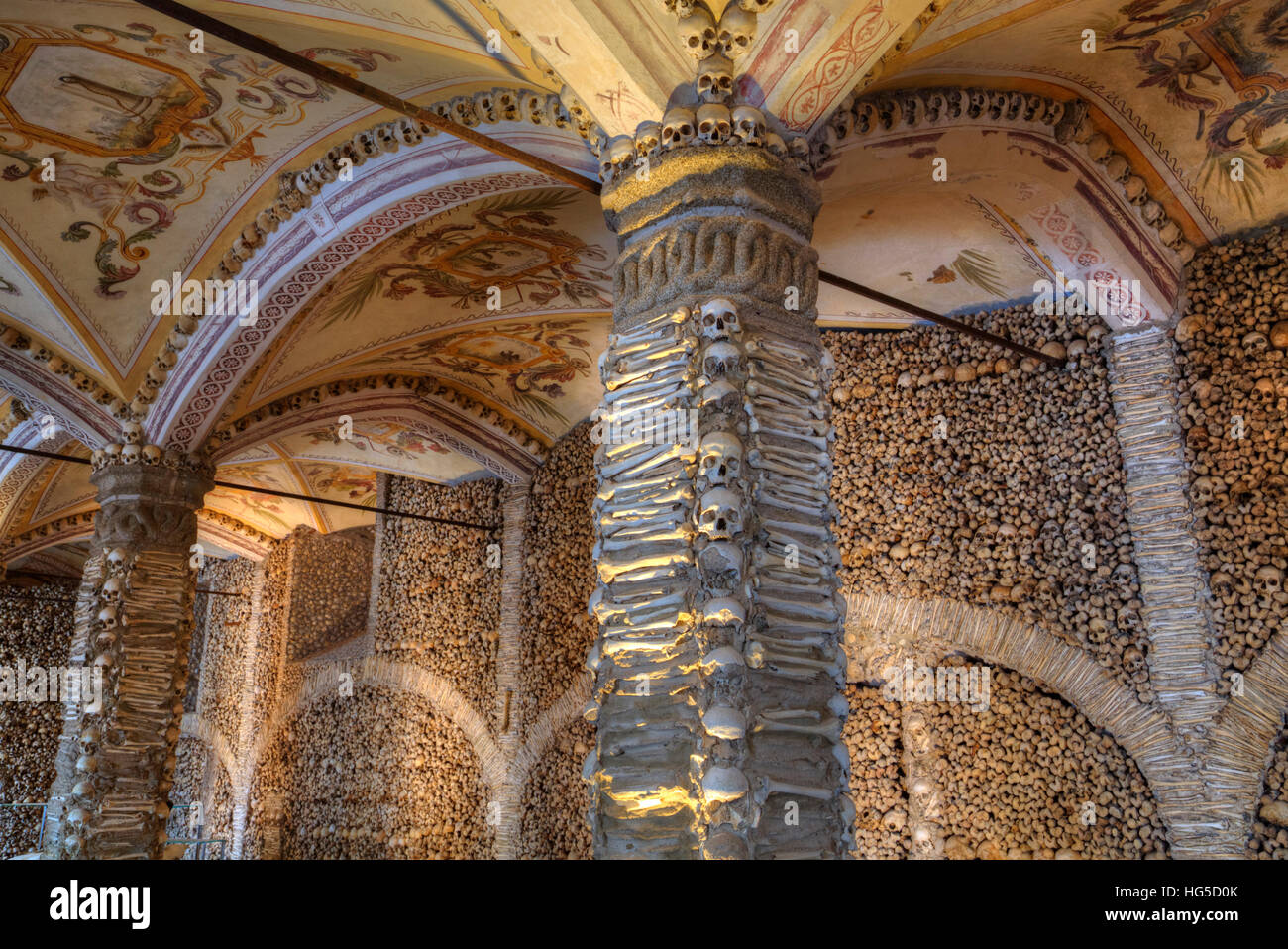 Kapelle von Knochen, königliche Kirche des Hl. Franziskus, Evora, UNESCO, Portugal Stockfoto