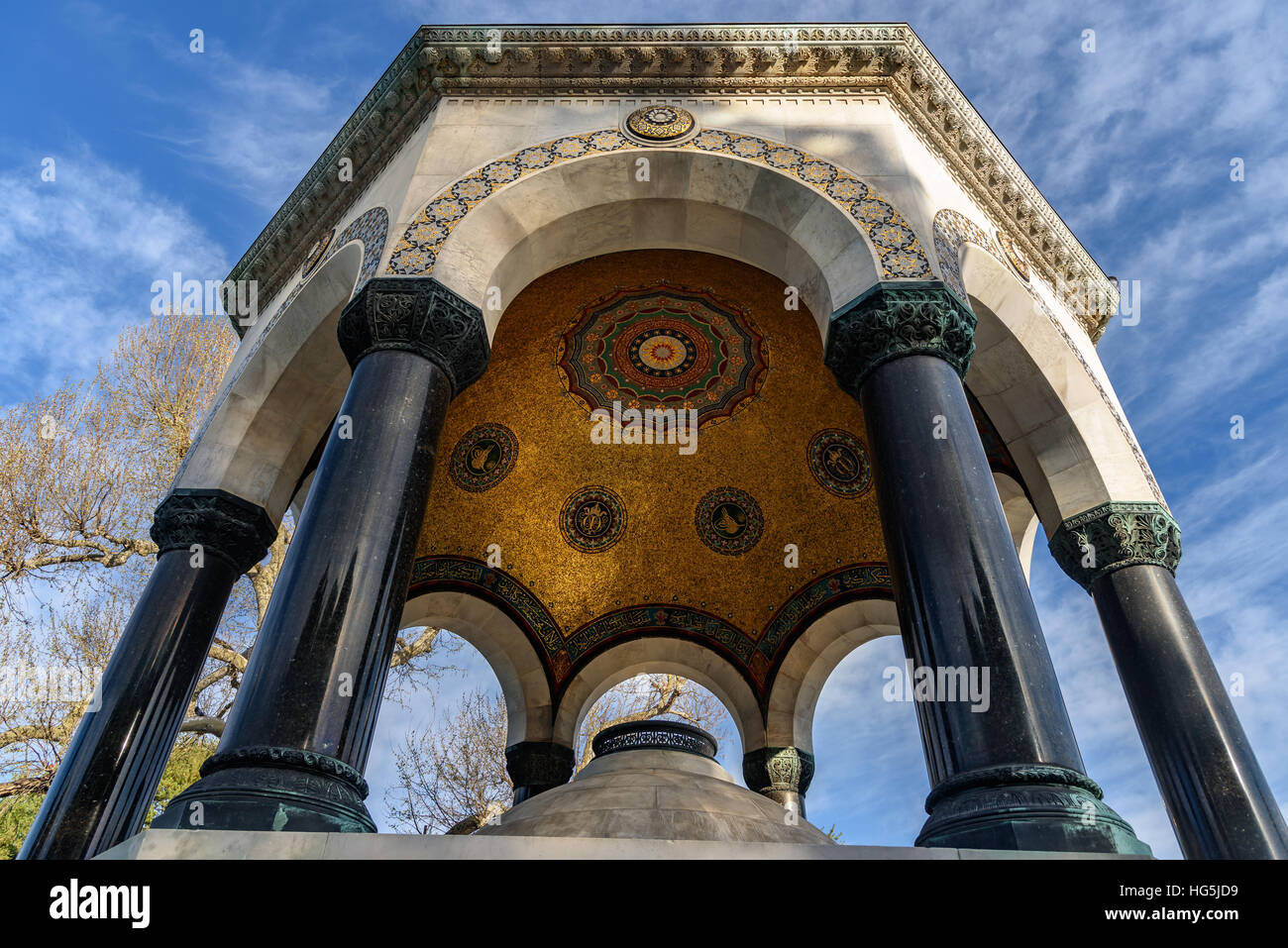 Der deutsche Brunnen ist ein Pavillon gestaltete Brunnen am nördlichen Ende des alten Hippodrom, Istanbul, Türkei Stockfoto