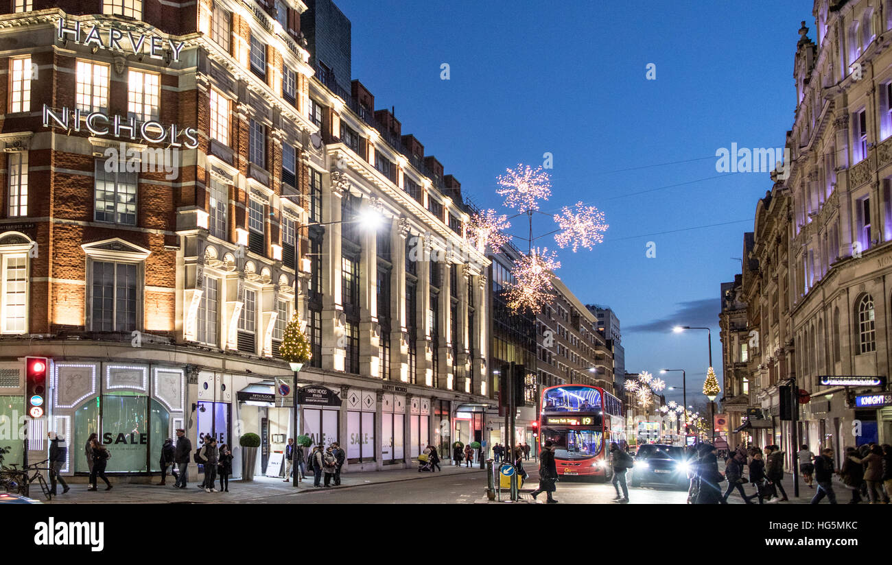 Knightsbridge bei Nacht-London-UK Stockfoto