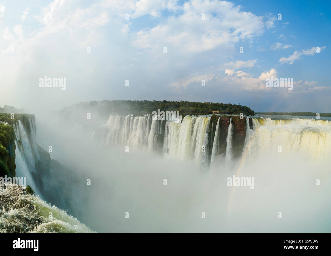 Misiones, Argentinien, Puerto Iguazu, Iguazu Wasserfälle, Anzeigen der Garganta del Diablo. Stockfoto