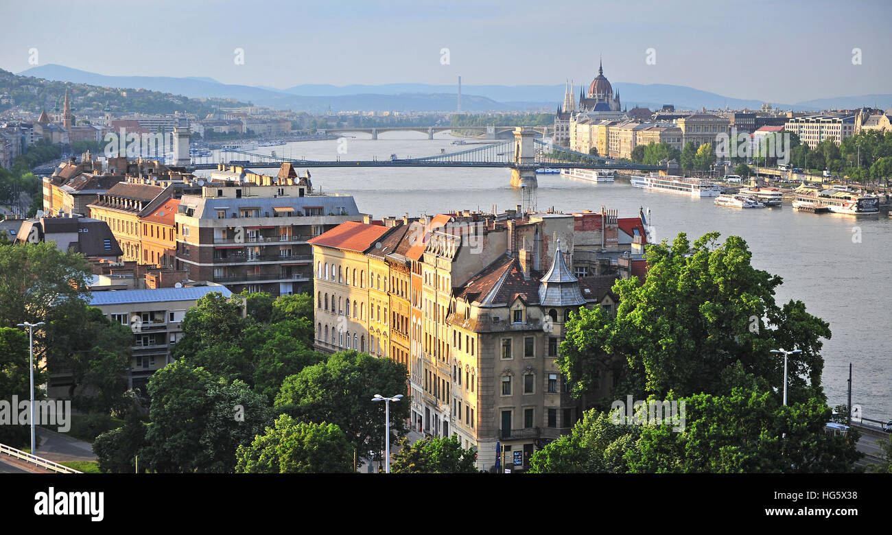 BUDAPEST, Ungarn - 23 Mai: Panorama von Budapest Stadtzentrum am 23. Mai 2016. Budapest ist die Hauptstadt und größte Stadt von Ungarn. Stockfoto