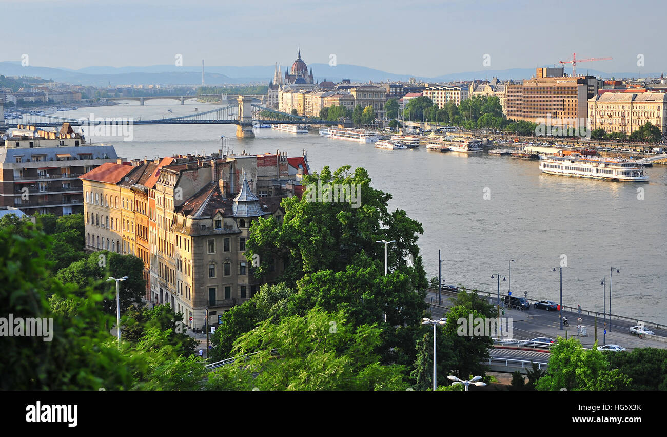 BUDAPEST, Ungarn - 23 Mai: Panorama von Budapest Stadtzentrum am 23. Mai 2016. Budapest ist die Hauptstadt und größte Stadt von Ungarn. Stockfoto