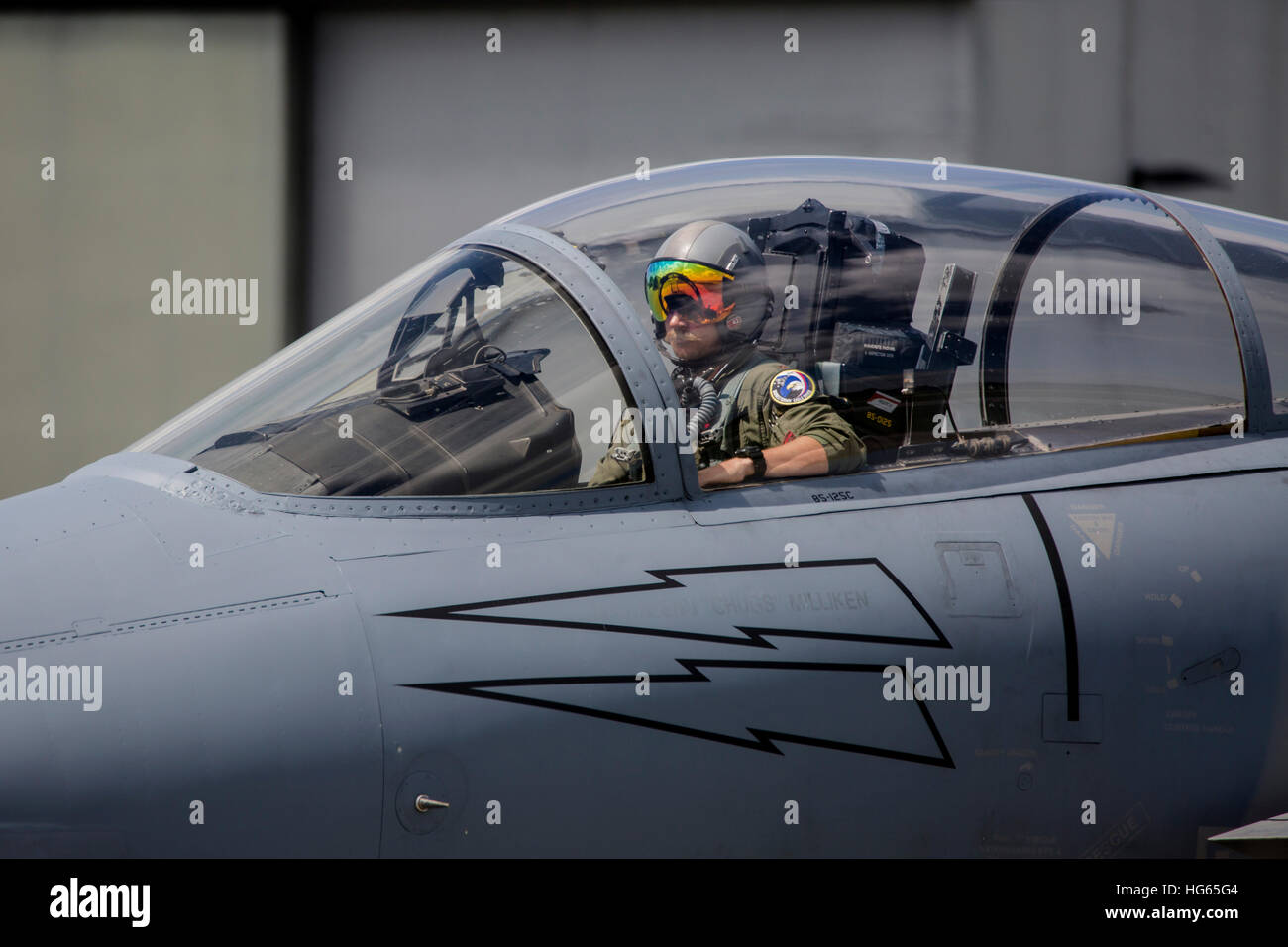 US Air Force F - 15C Eagle Pilot im Cockpit. Stockfoto