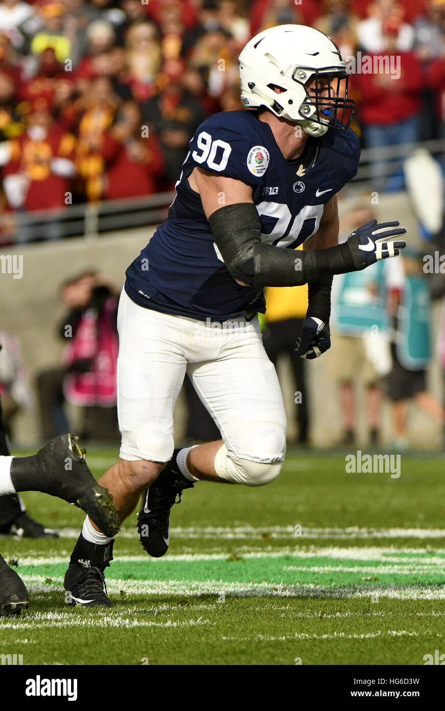 2. Januar 2017 - Pasadena, Kalifornien, USA - Garrett Sickels von der Penn State Nittany Lions in Aktion bei einem 52-49 an der USC Trojans in der 103. Rose Bowl in Pasadena, Ca. Spiel (Image Credit: © John Pyle über ZUMA Draht) Stockfoto