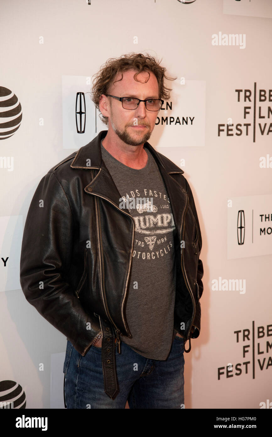 Jason Warner Smith einzieht bei der Weltpremiere von "The Devil und The Deep blue Sea" während des Tribeca Filmfestivals Stockfoto