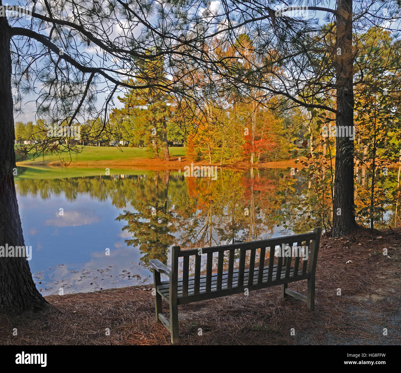 Teich und bank Fotos und Bildmaterial in hoher Auflösung Alamy