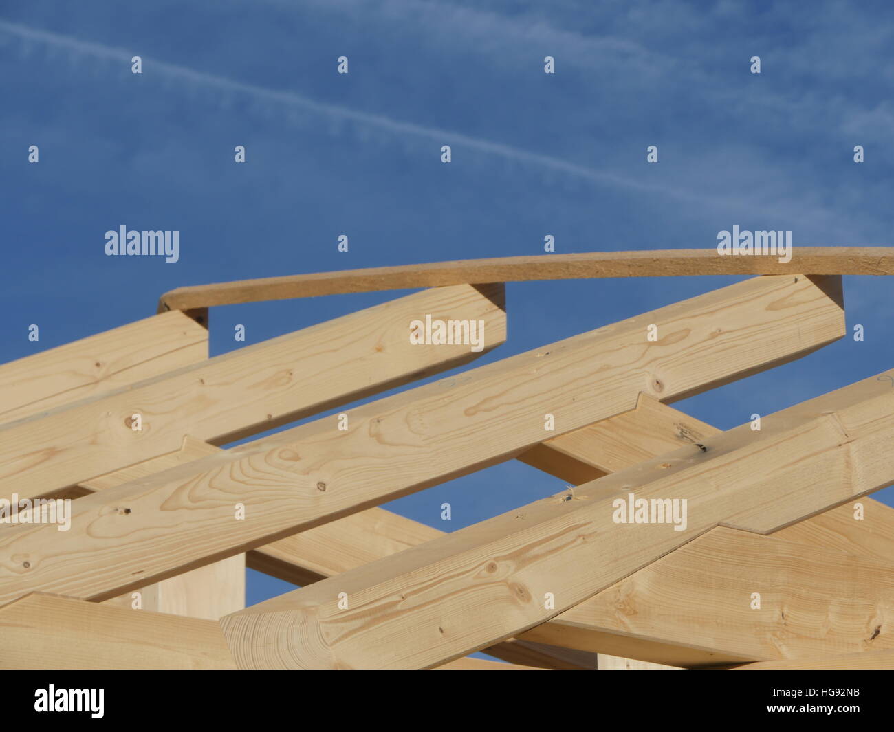 Hausbau Holzdach Stockfoto