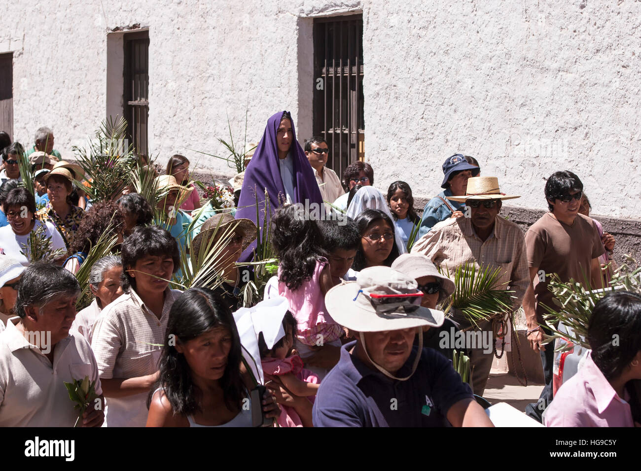 "Jesus" auf einem Esel, Palmsonntag Prozession, San Pedro de Atacama, Chile Stockfoto