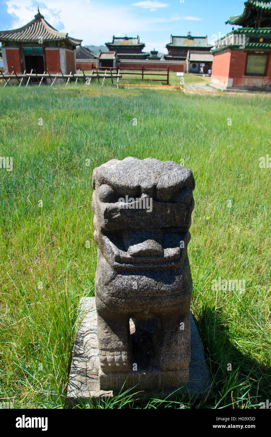 Stein-Löwen vor dem Kloster Erdene Zuu. Stockfoto