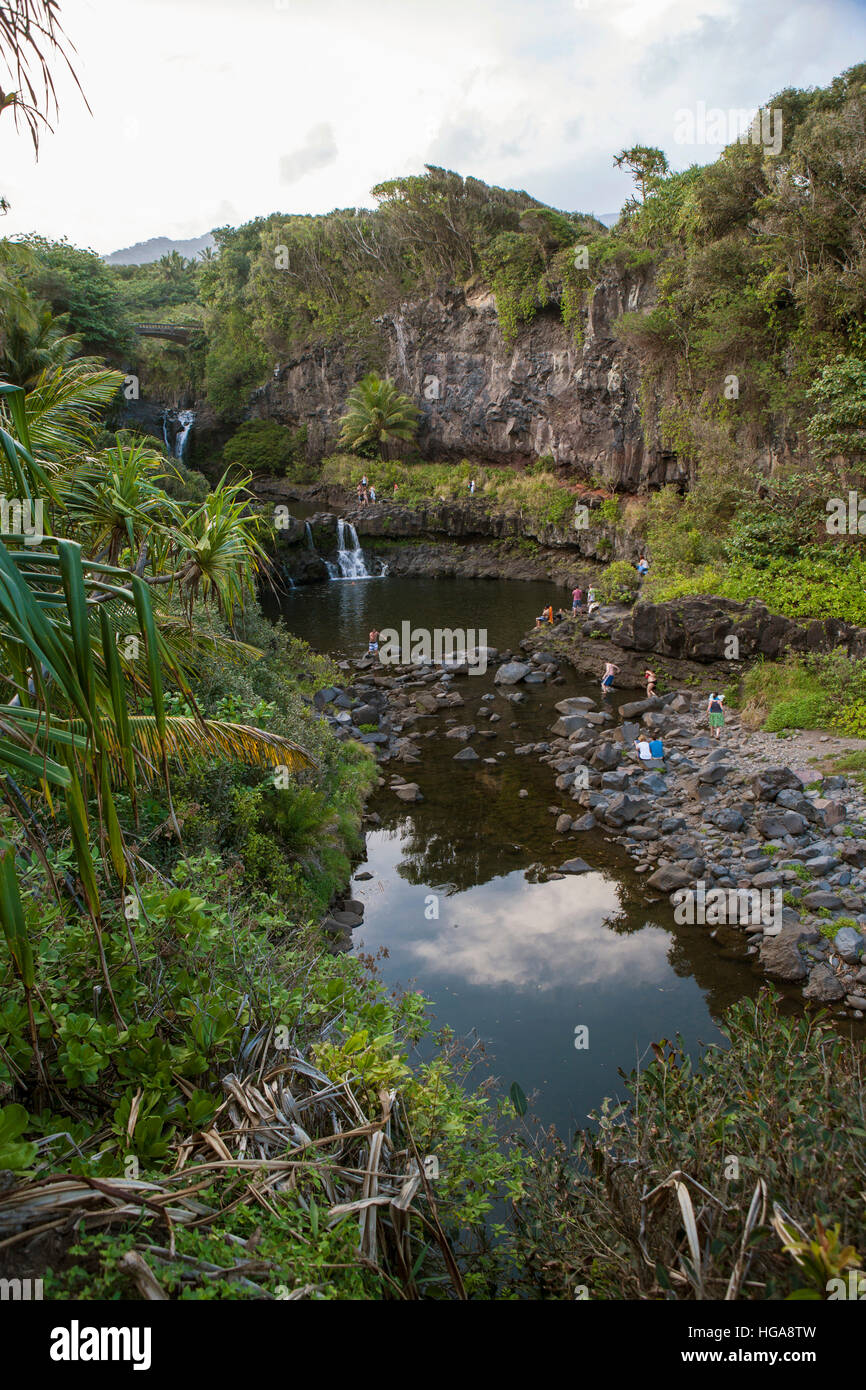 Wasserfälle an den sieben heiligen Pools Stockfoto