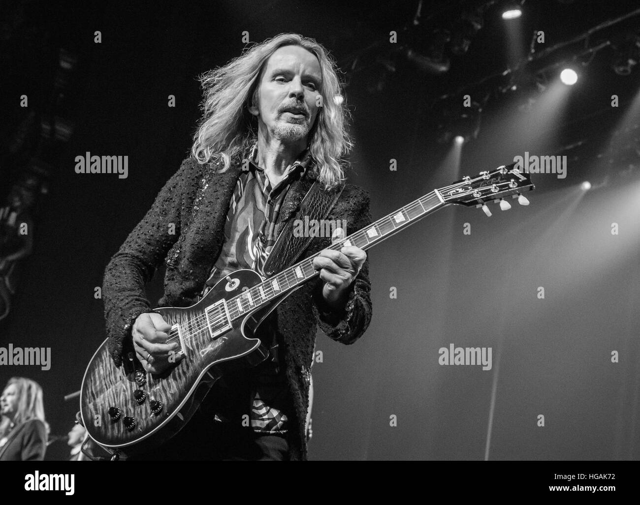 Las Vegas, NV, USA. 6. Januar 2017. Haus Abdeckung *** Styx und Don Felder von The Eagles durchführen in der venezianischen Theater im Venetian Las Vegas in Las Vegas, NV am 6. Januar 2017. © BIP Fotos/Medien Punch/Alamy Live-Nachrichten Stockfoto