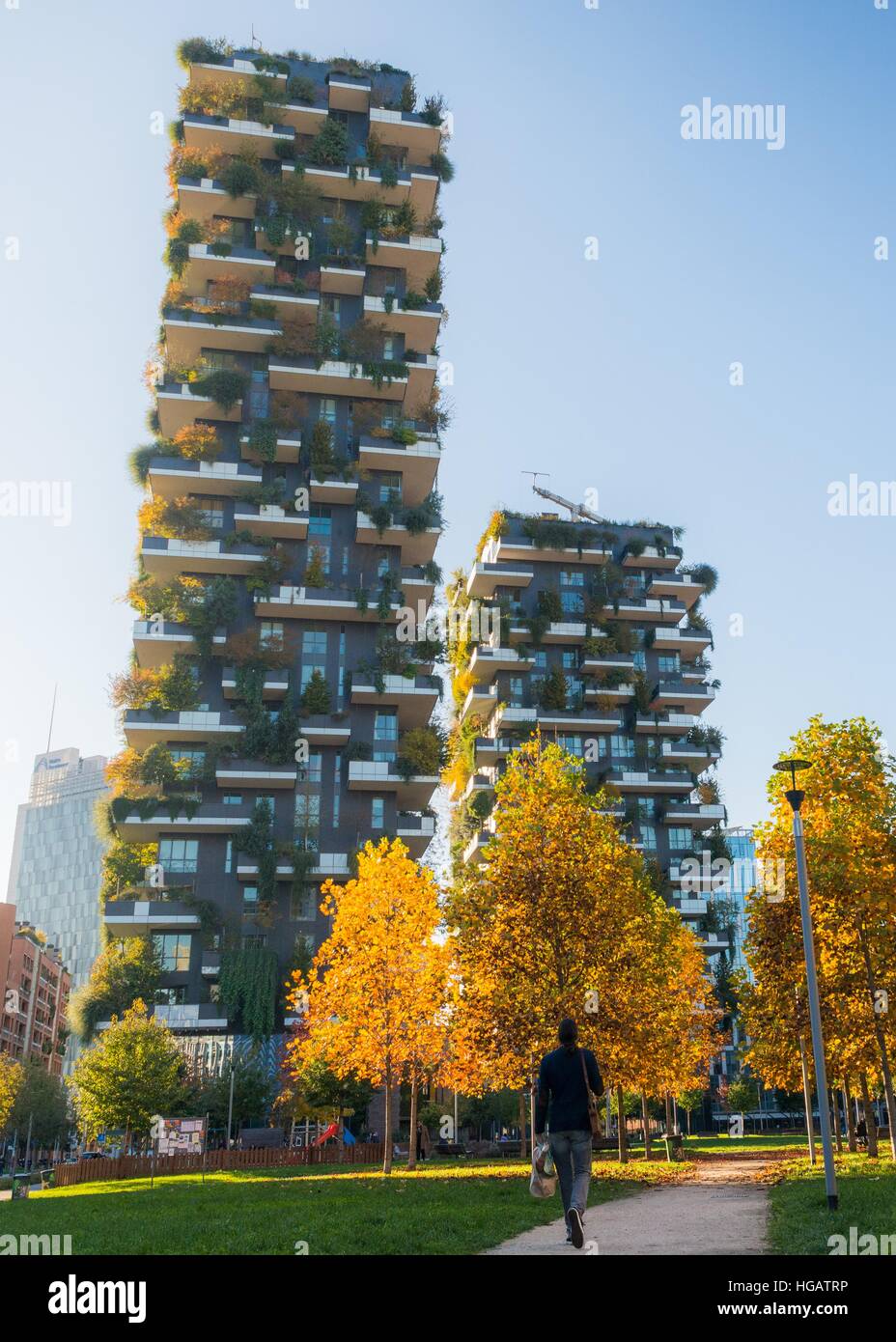 Bosco Verticale (vertikale Wald) ist ein paar Wohntürme in der Porta Nuova von Mailand, Italien. Stockfoto