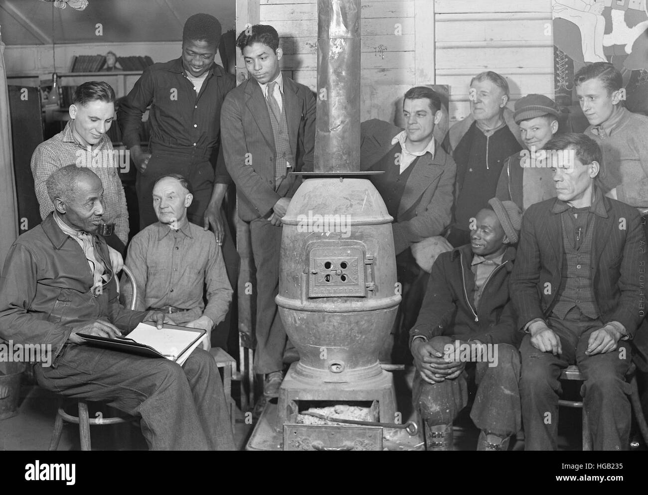 Arbeitslose Männer Teilnahme an Treffen der Allianz Betriebsrat, 1936. Stockfoto