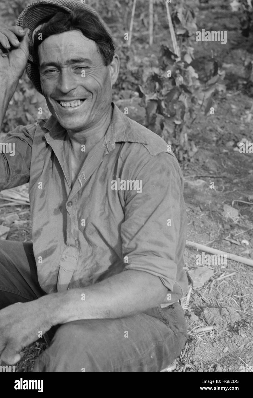 September 1943 - sizilianische Bauer, Italien. Stockfoto