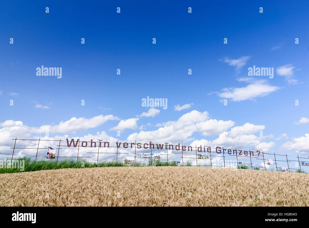 Waldkirchen an der Thaya: Artwork am ehemaligen Grenzübergang nach Tschechien in Fratres, Waldviertel, Niederösterreich, Niederösterreich, Österreich Stockfoto