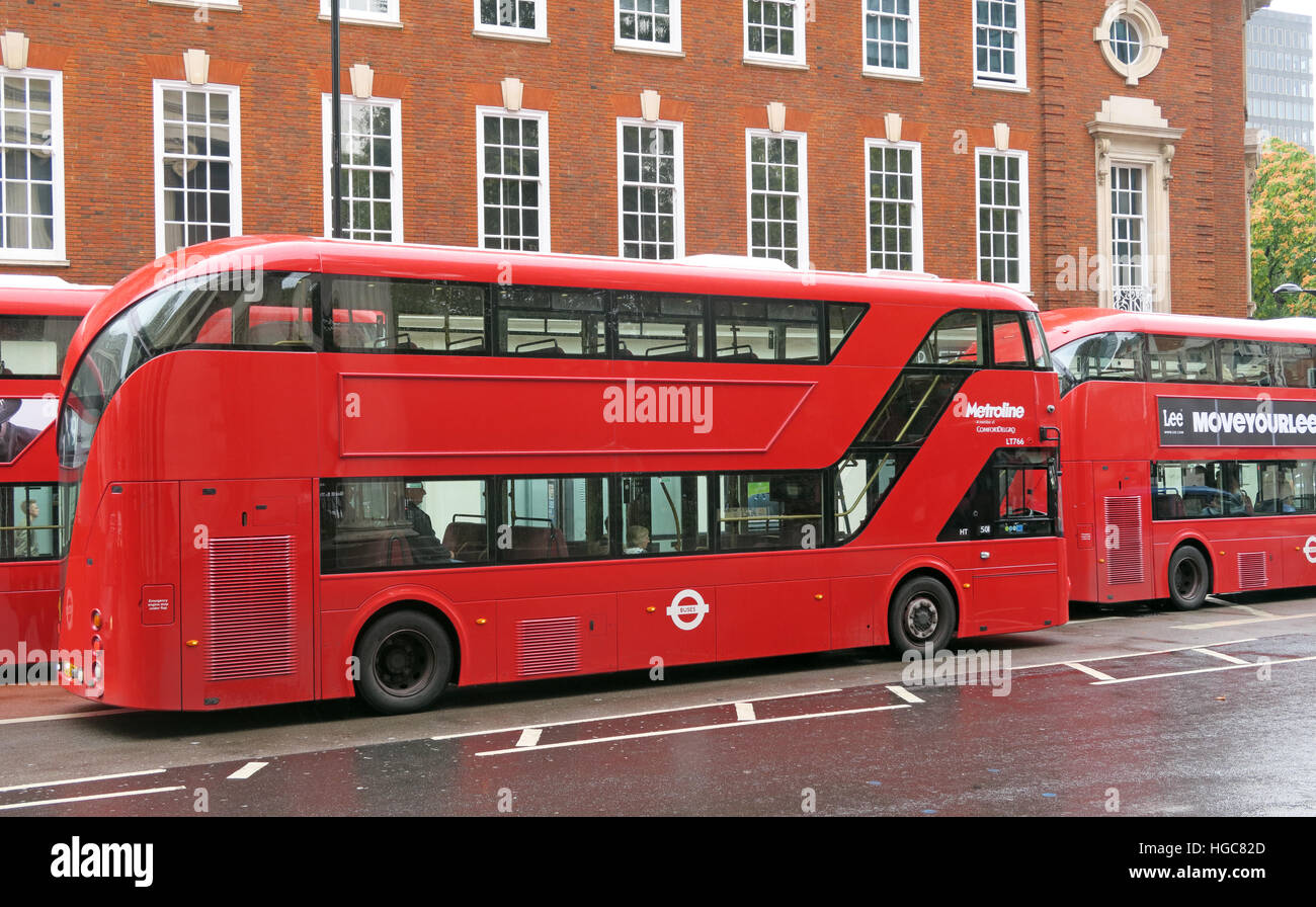 Neue rote Londoner Routemaster Bus, Stockfoto
