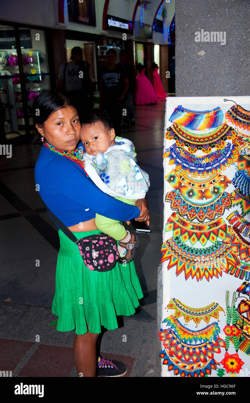 Indgenas in Medellin, Kolumbien Stockfoto