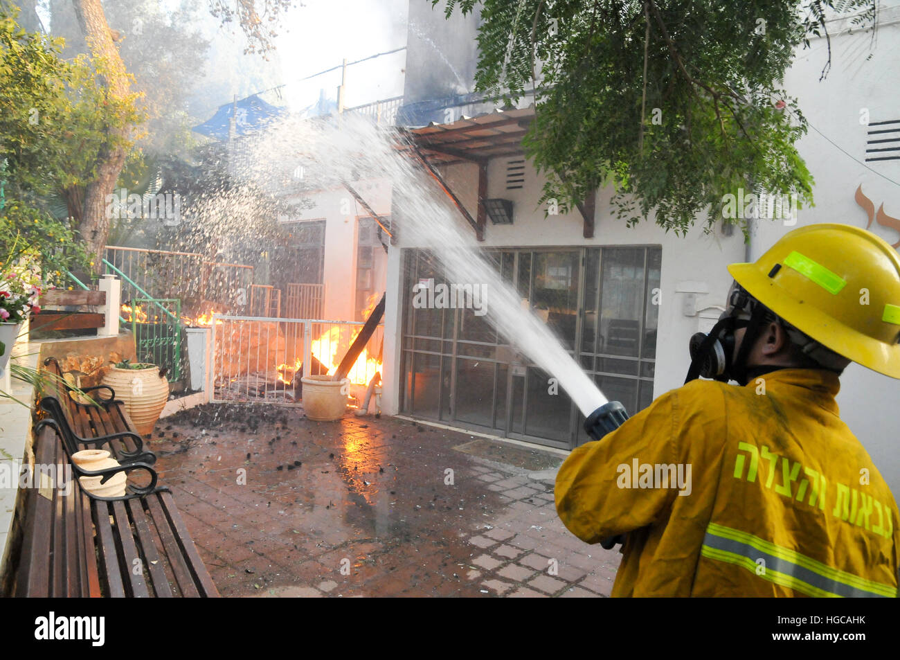 Wildes Feuer in der Stadt Haifa in Israel im November 2016 Stockfoto