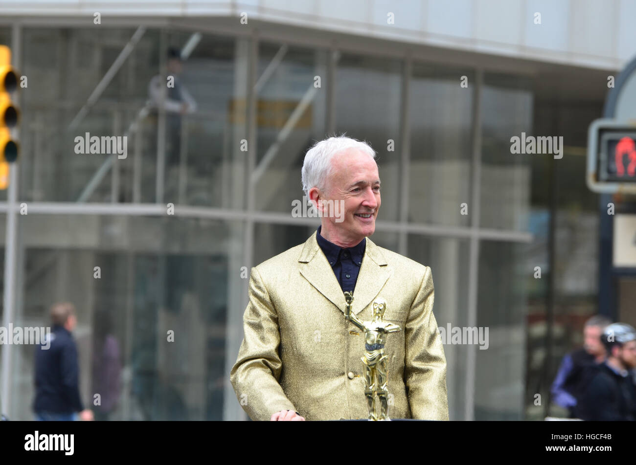 Calgary, Alberta, Kanada, 24. April 2014: Comic und Entertainment Expo Parade Anthony Daniels C3PO aus Star Wars Stockfoto