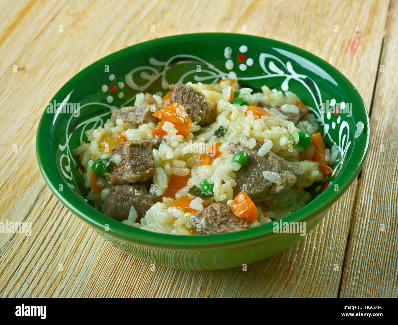 Arroz Borracho Reis mit Gemüse und Rindfleisch. Mexikanisches Essen Stockfoto