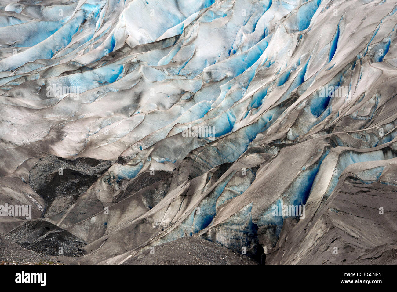 Reid Gletscher - Gletscher-Bucht-Nationalpark, Alaska. Muster aus Eis und Schnee auf dem Reid Gletscher im Glacier-Bay-Nationalpark, Alaska. Reid Gletscher ist ein Stockfoto