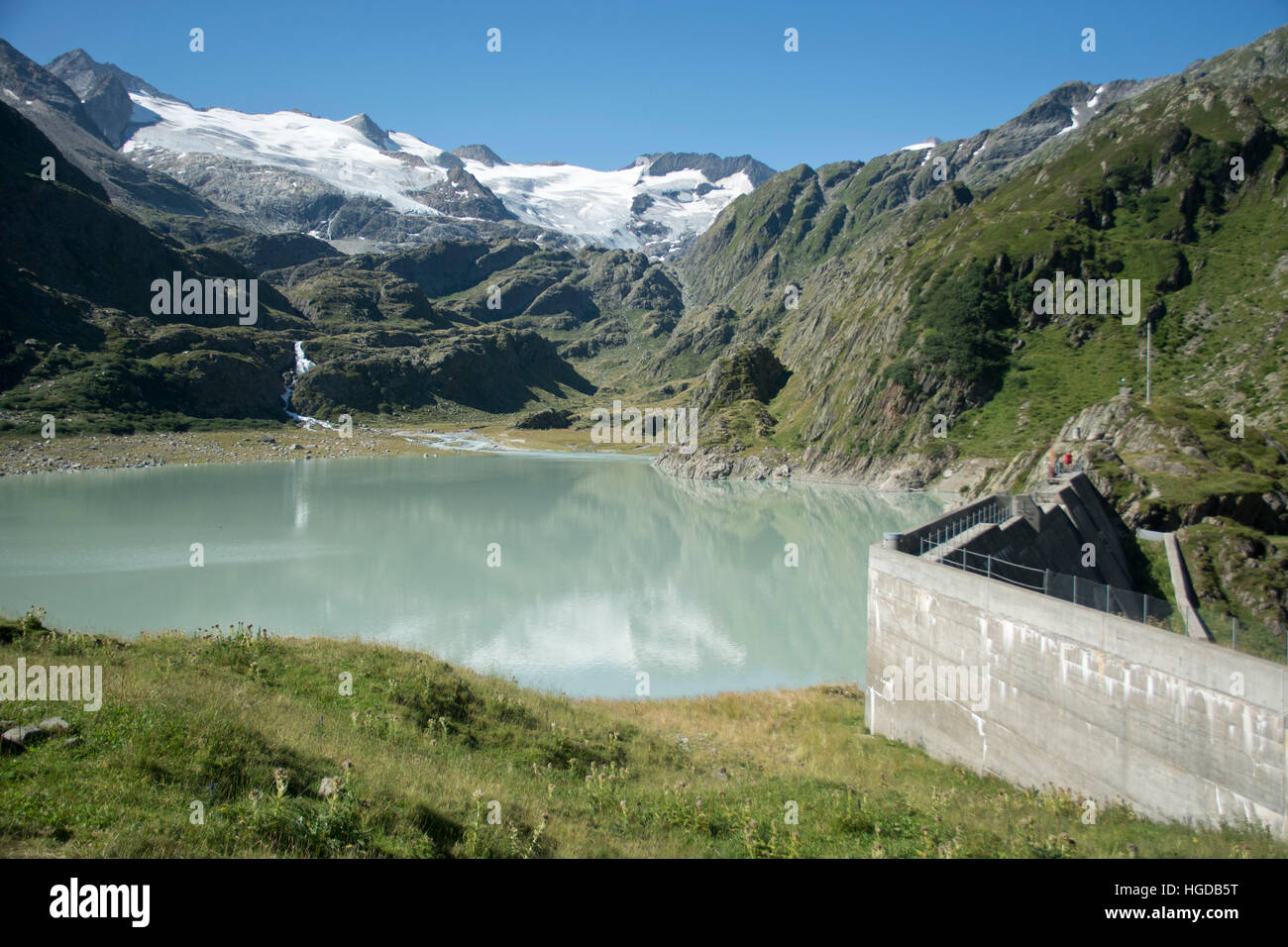 Mattenalpsee See im Berner Oberland Stockfoto