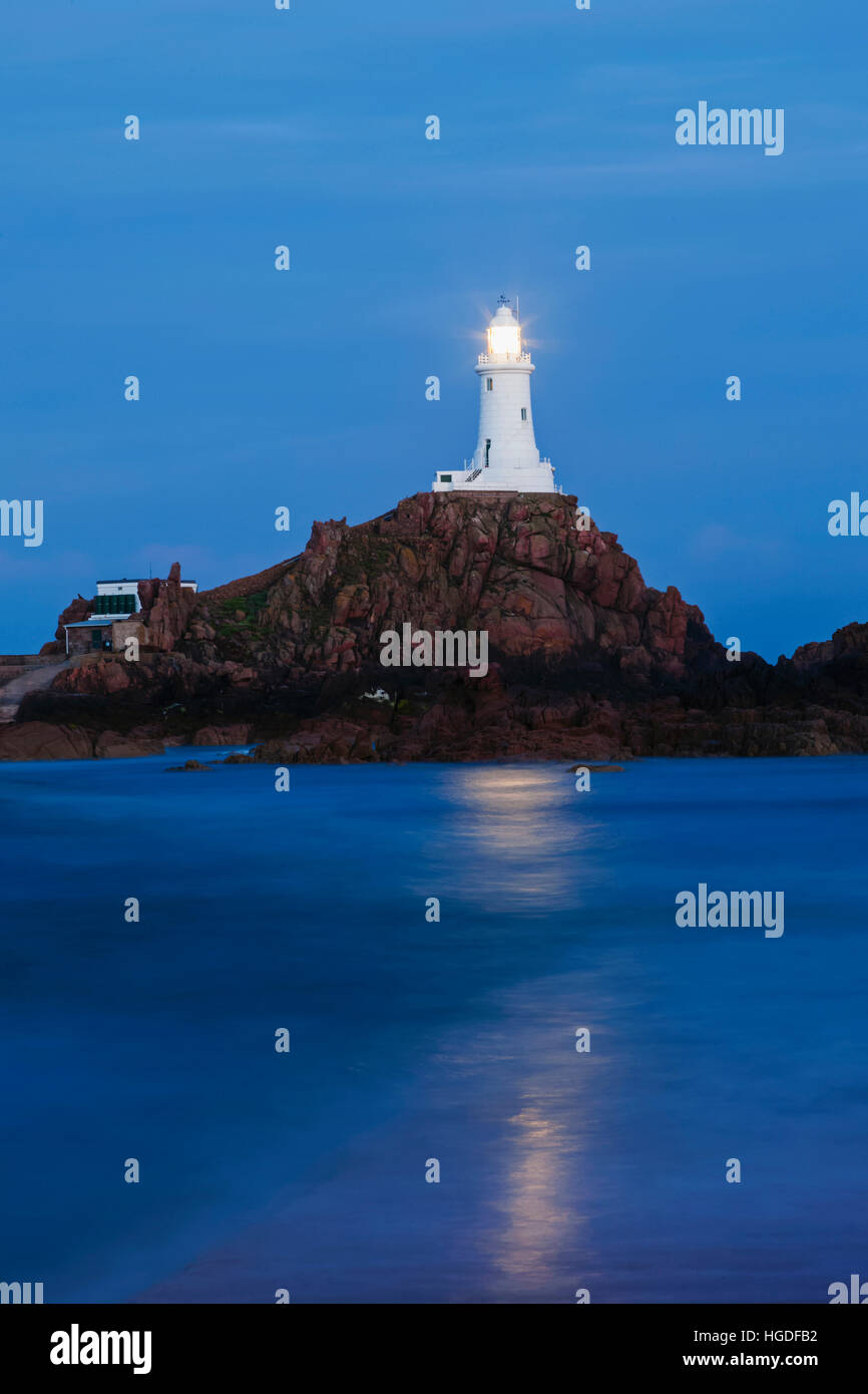 Vereinigtes Königreich, Kanalinseln, Jersey, Corbiere Leuchtturm Stockfoto