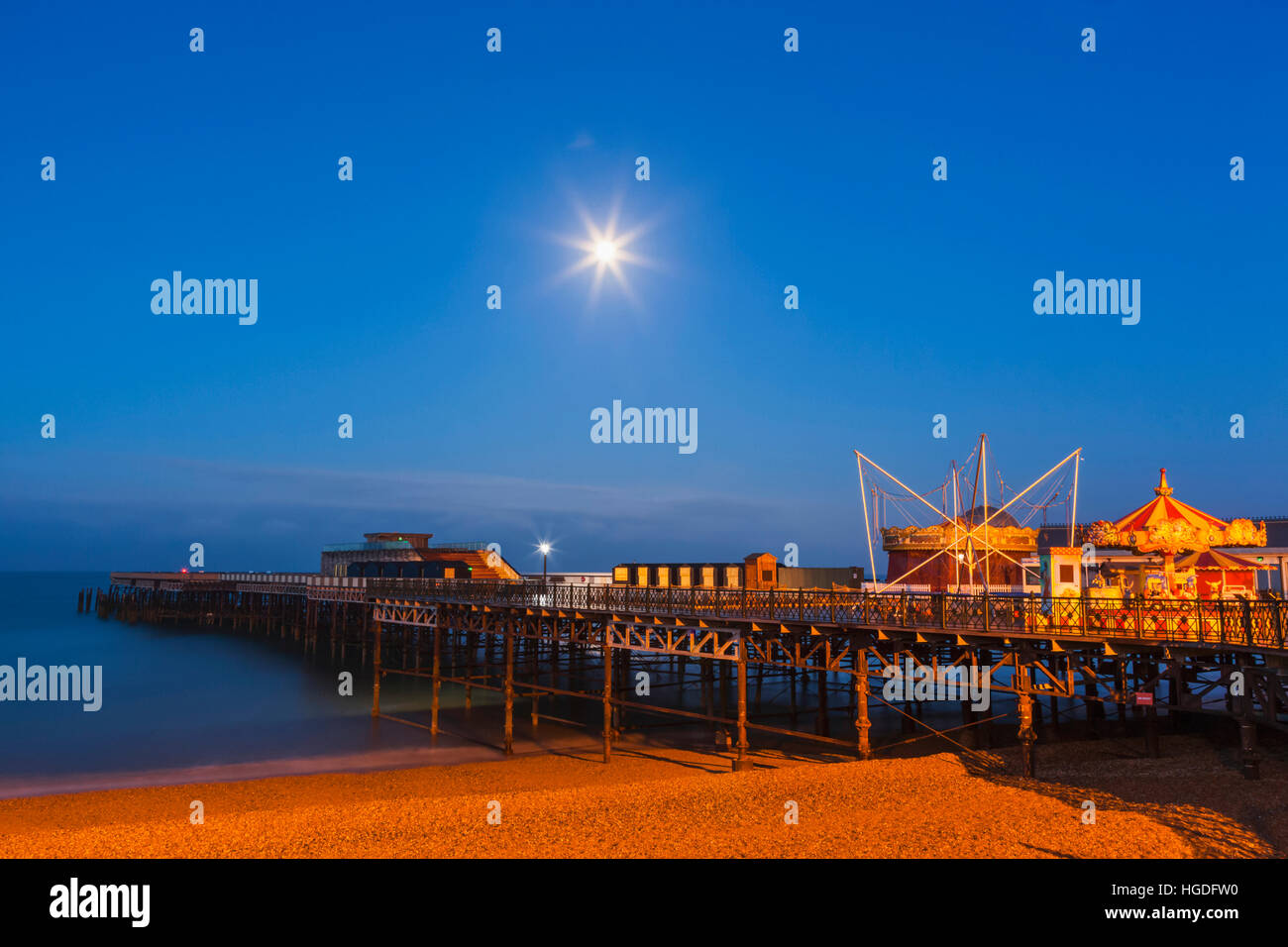 England, East Sussex, Hastings, Hastings Pier Stockfoto