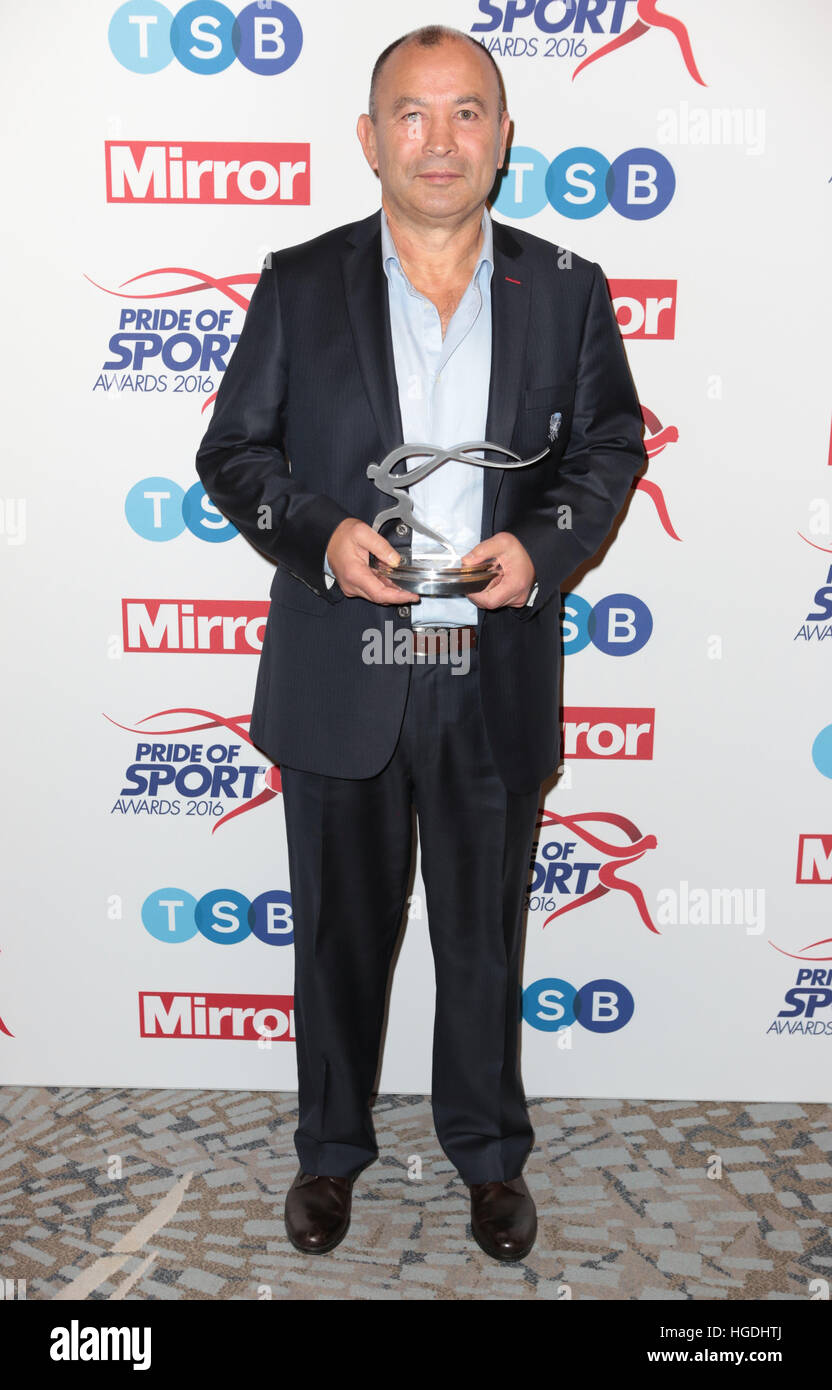 Roten Teppich Ankünfte für die täglichen Spiegel stolz der Sport Awards 2016 mit: Eddie Jones wo: London, Vereinigtes Königreich: 7. Dezember 2016 Stockfoto