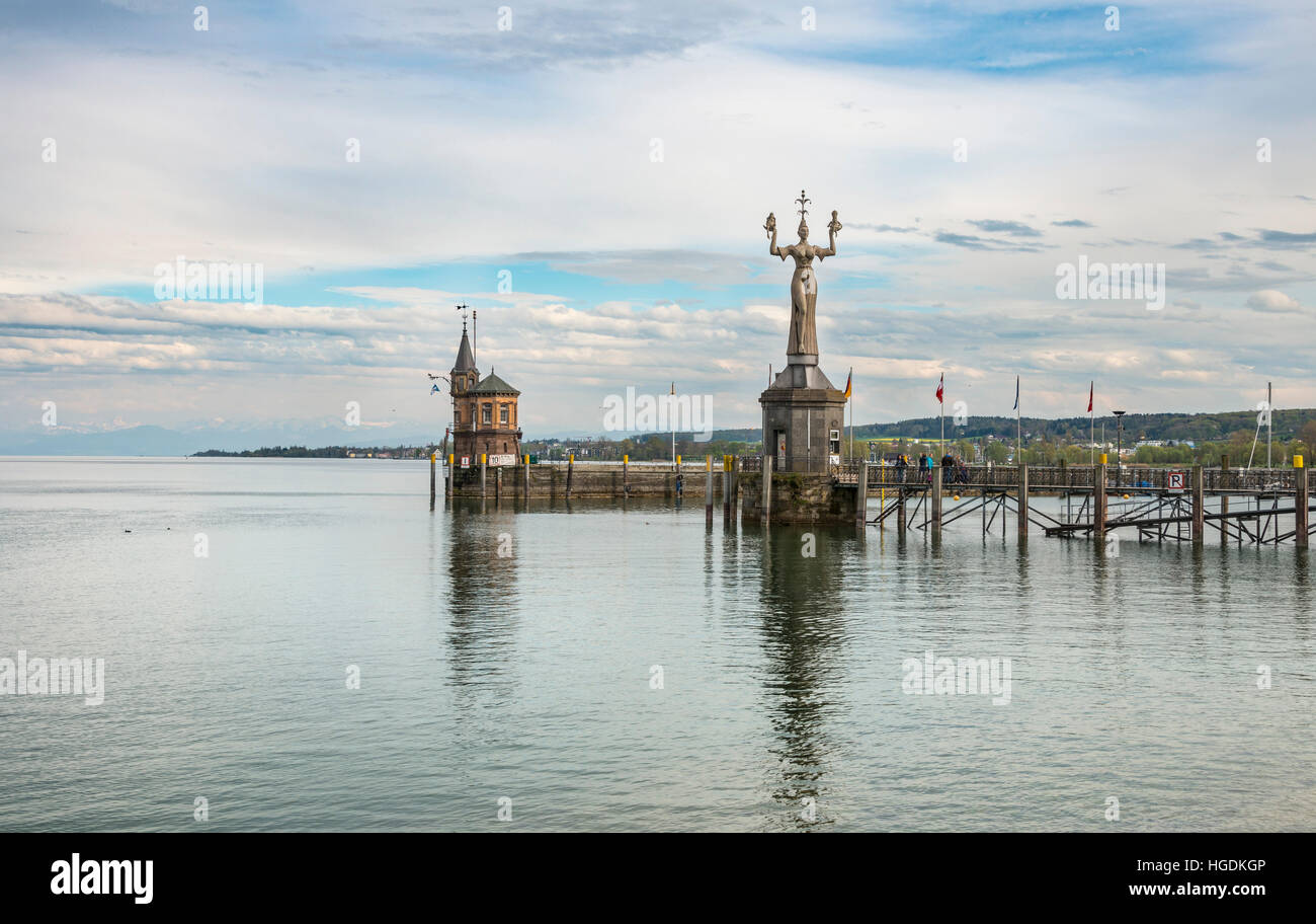 Hafeneinfahrt, Imperia-Statue, alten Turm, Konstanz, Baden-Württemberg, Deutschland Stockfoto