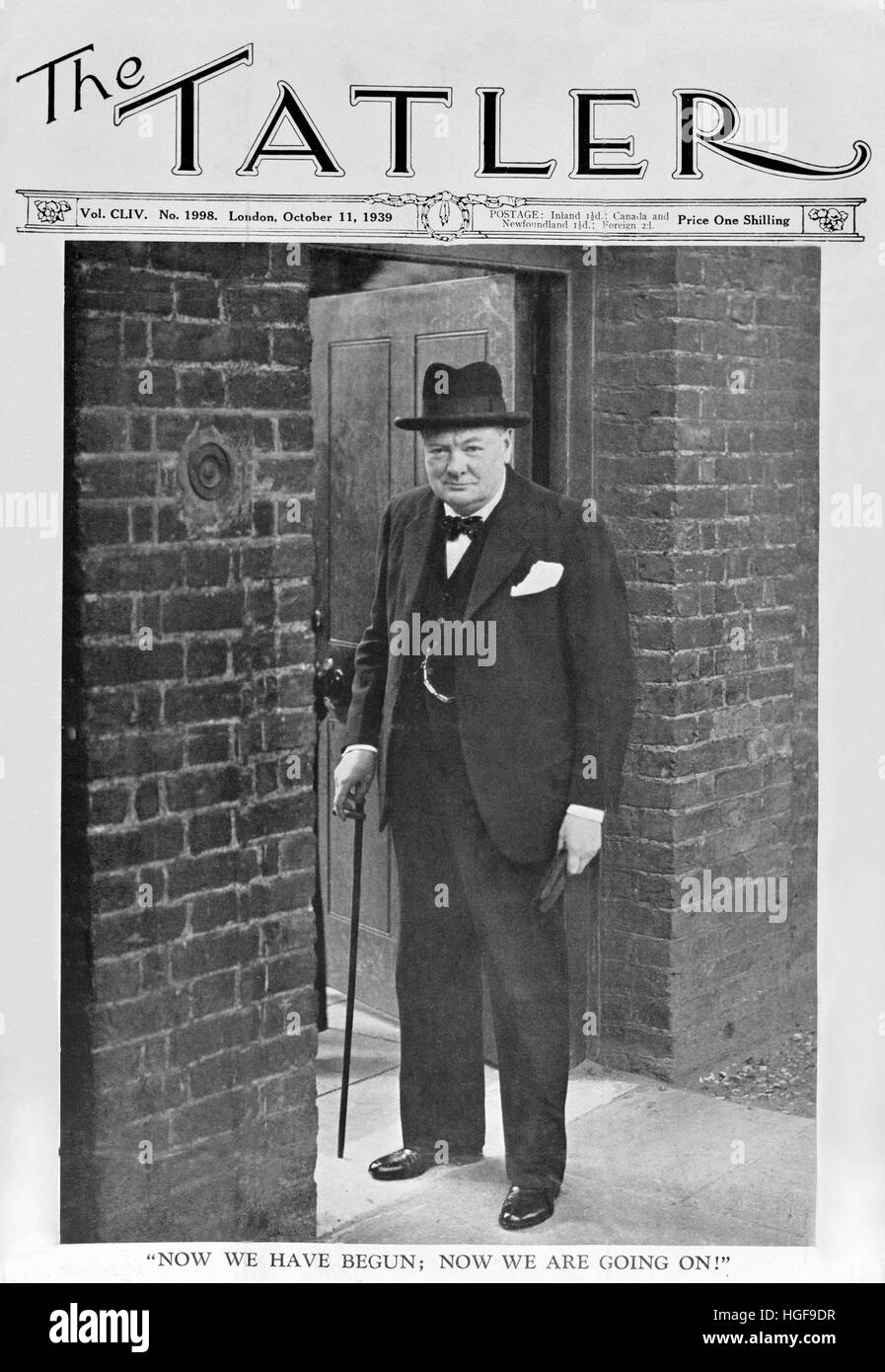 Churchill in London. Cover der Tatler Magazin, 11. Oktober. 1939. beschriftet, haben "wir inzwischen jetzt gehen wir auf" Stockfoto