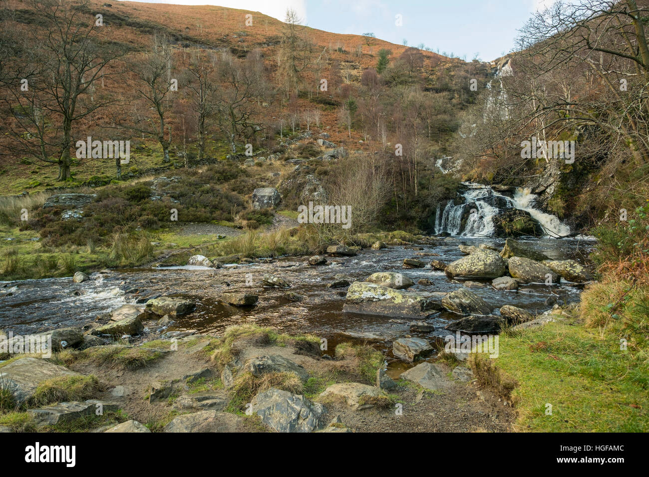 Boxing Day: 26. Dezember 2016: Pistyll Rhyd y Meinciau Wasserfälle auf dem Fluss Eiddew und die der Rhiwargor Trail, Lake Vyrnwy, Powys, Wales UK Stockfoto