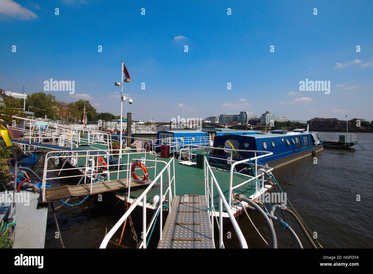 Hausboote in Chelsea, London Stockfoto