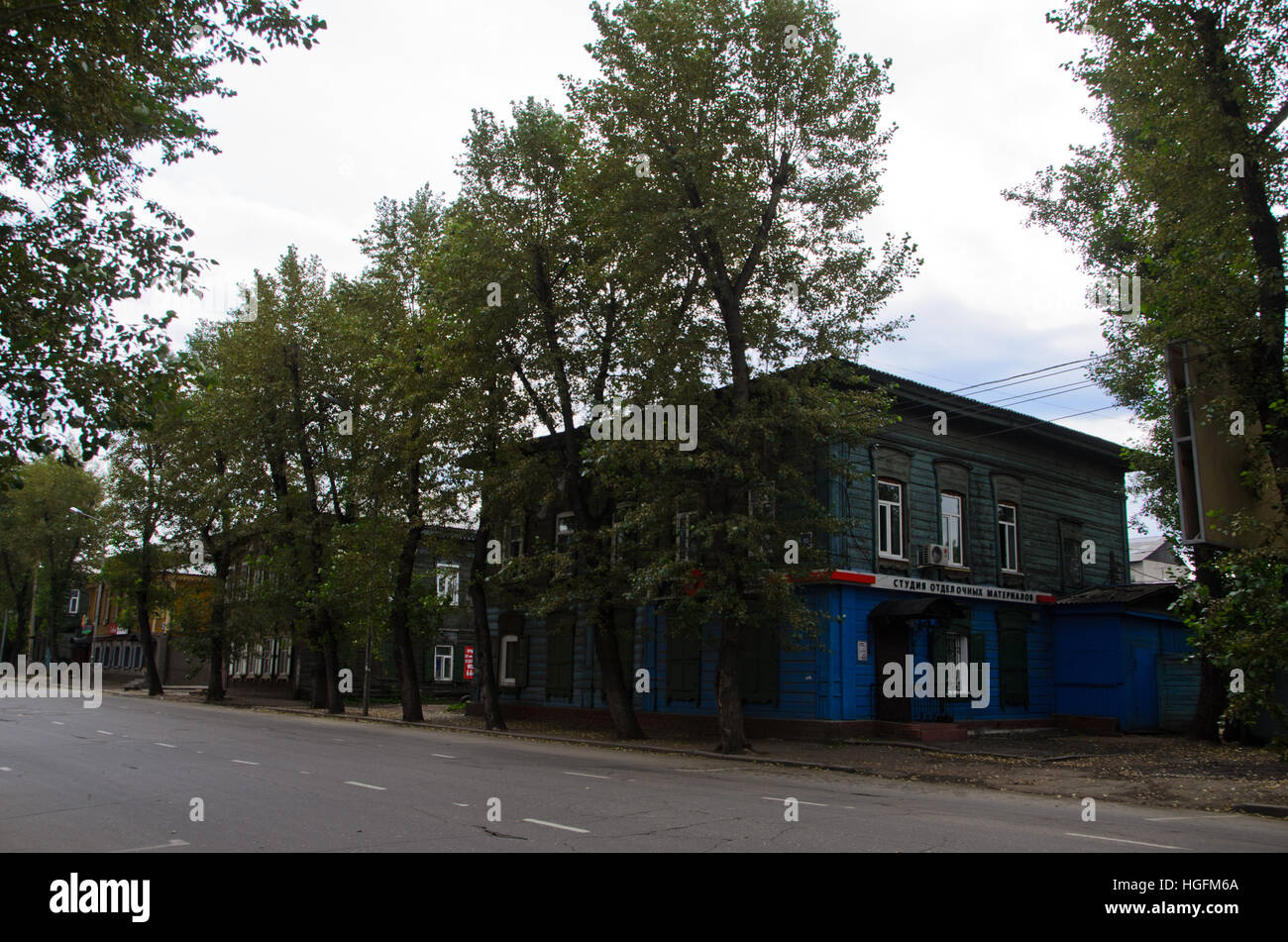 Mehr als 100 Jahre alte Haus kann in Irkutsk gesehen werden. Stockfoto