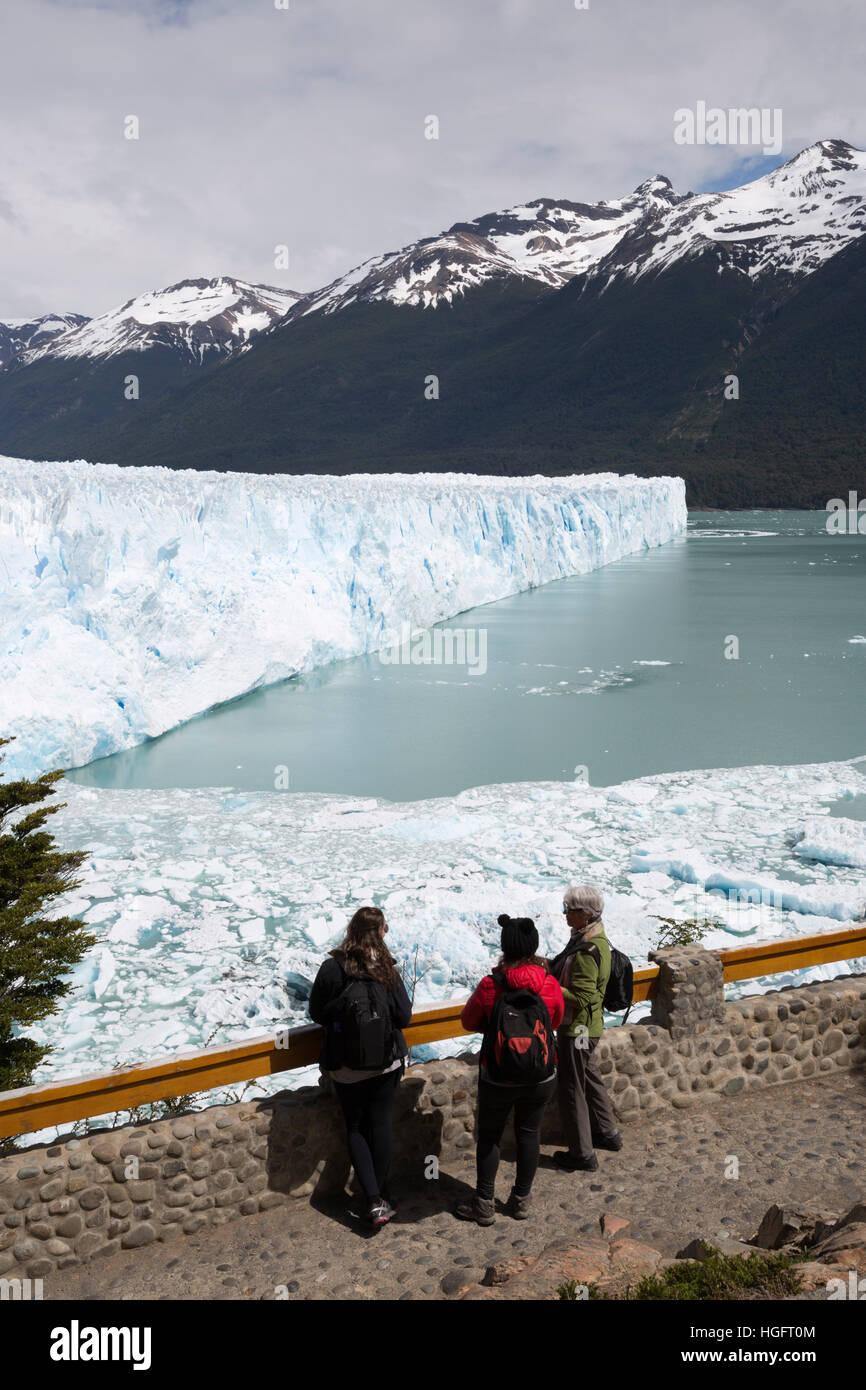 Perito Moreno-Gletscher am Lago Argentino, El Calafate, Parque Nacional Los Glaciares, Patagonien, Argentinien, Südamerika Stockfoto