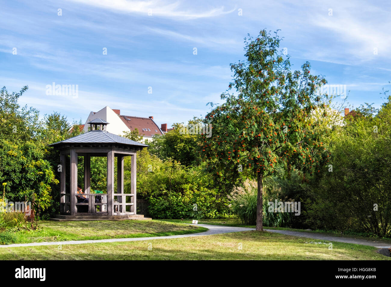 Berlin, Neukölln, Richardstrasse. Comenius Sommer Gartenpavillon. Einen grünen Stadtpark benannt nach Johann Amos Comenius im böhmischen Dorf Rixdorf Stockfoto
