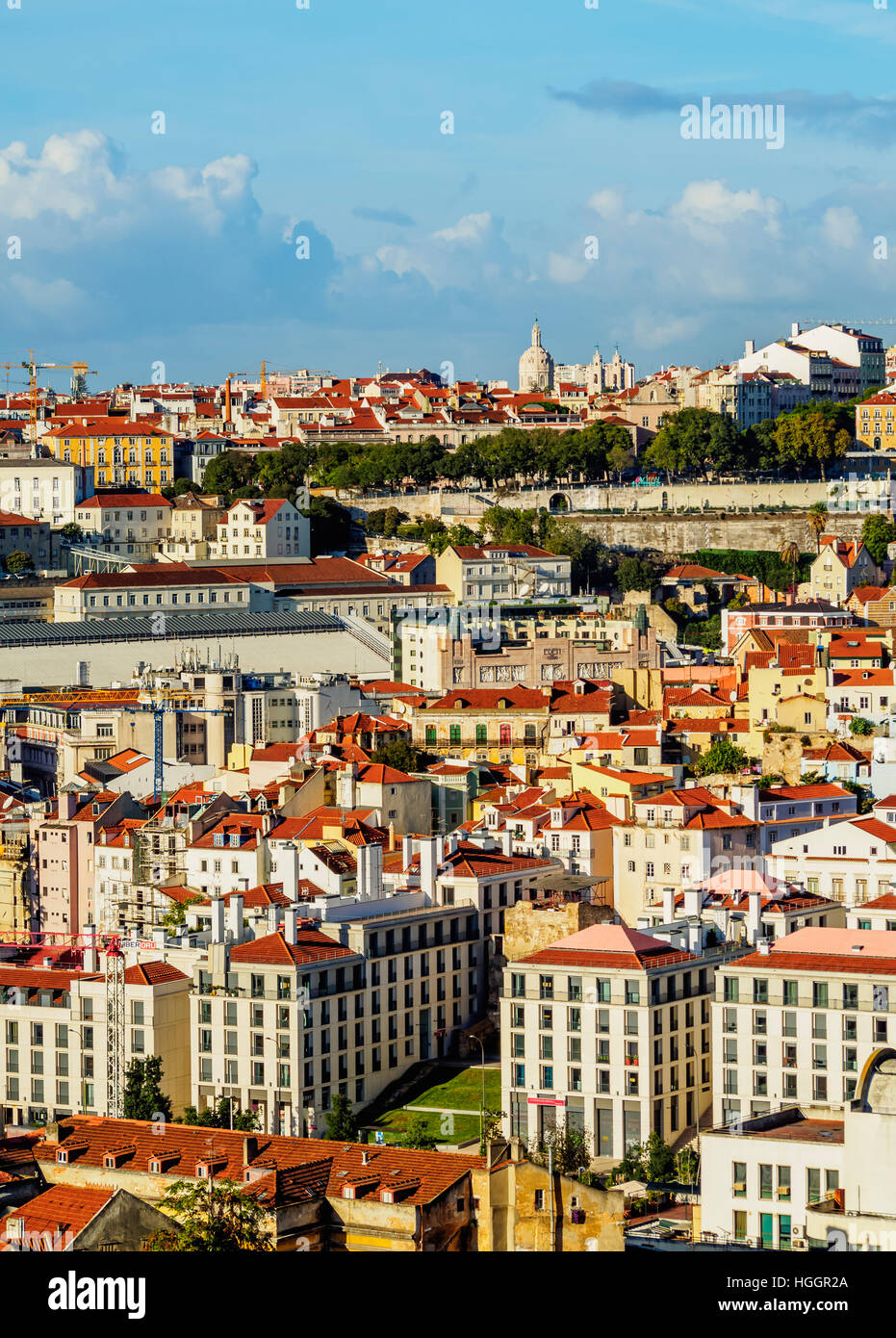 Portugal, Lissabon, Stadtbild betrachtet von Miradouro da Graca. Stockfoto