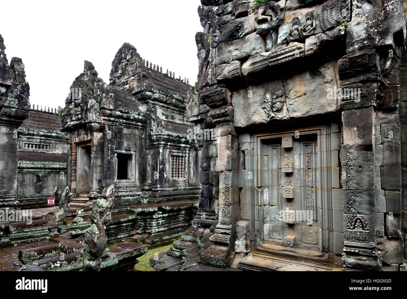 Banteay Samré ist ein Tempel in Angkor, befindet sich östlich der Ost-Baray. Unter Suryavarman II und Yasovarman II im frühen 12. Jahrhundert erbaut, ist es ein Hindu-Tempel in Angkor Wat-Stil. (Angkor Komplex verschiedene archäologische Hauptstädte Khmer Reich 9-15. Jahrhundert Angkor, Kambodscha) Stockfoto