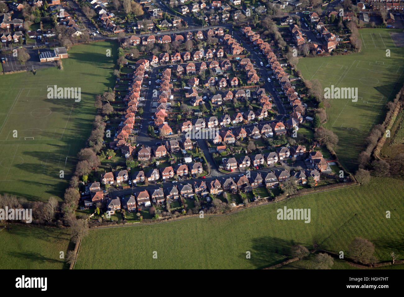 Luftaufnahme von Drayton Laufwerk bei Heald Green, Cheadle, Cheshire, UK Stockfoto