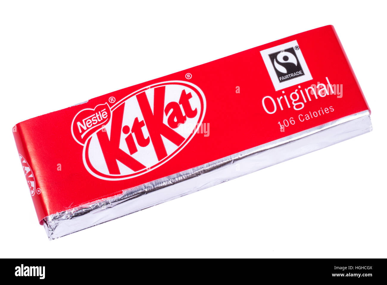 LONDON, UK - 4. Januar 2017: Eine ungeöffnete Kit Kat chocolate Bar hergestellt von Nestle, über einen weißen Hintergrund abgebildet. Stockfoto