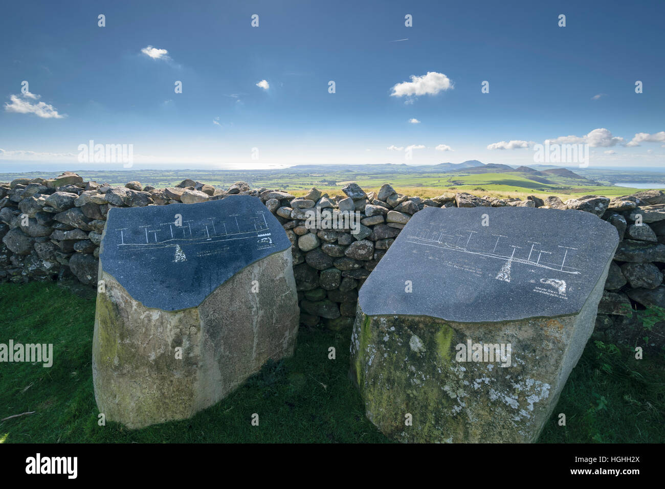 Blick auf die Lleyn-Halbinsel Llyn Küstenweg am Fuße der Yr eIFL.net in der Nähe von Llithfaen in North Wales UK entnommen Stockfoto