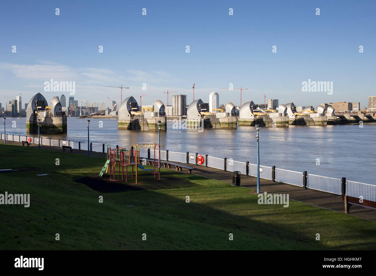 Allgemeine Ansicht der Londoner Themse-Hochwasserbarriere Stockfoto