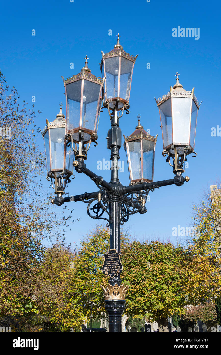 Königin Victoria Jubilee Street Lampe, Marktplatz, Ringwood, Hampshire, England, Vereinigtes Königreich Stockfoto